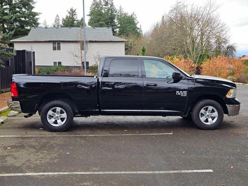 2021 RAM 1500 Classic SLT