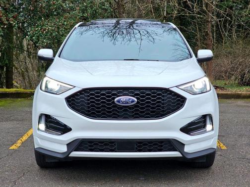 2020 Ford Edge ST