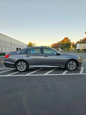 2018 Honda Accord Hybrid Touring