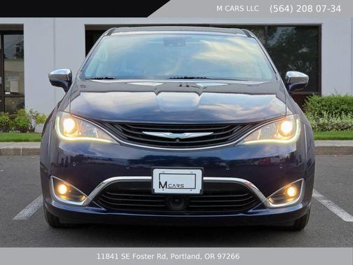 Jazz Blue Pearlcoat 2018 Chrysler Pacifica Hybrid Limited