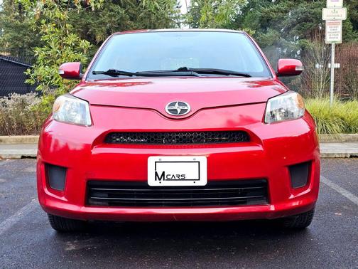 2011 Scion xD Hatchback 4D
