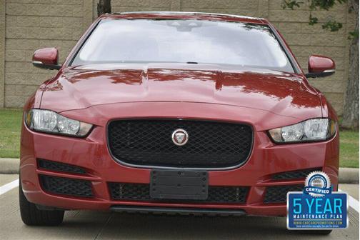 2017 Jaguar XE 25t Prestige