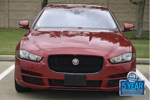 2017 Jaguar XE 25t Prestige
