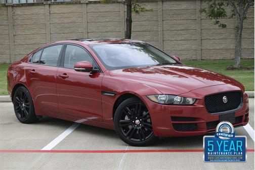 2017 Jaguar XE 25t Prestige