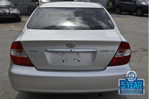 2004 Toyota Camry Standard