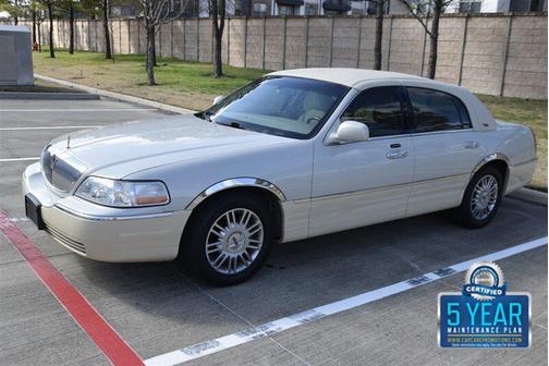2007 Lincoln Town Car Signature