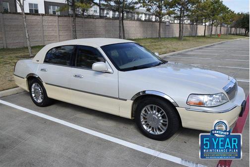 2007 Lincoln Town Car Signature
