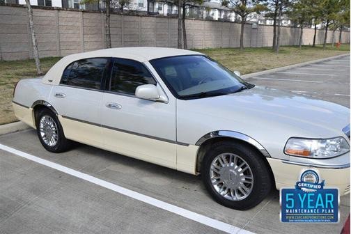 2007 Lincoln Town Car Signature