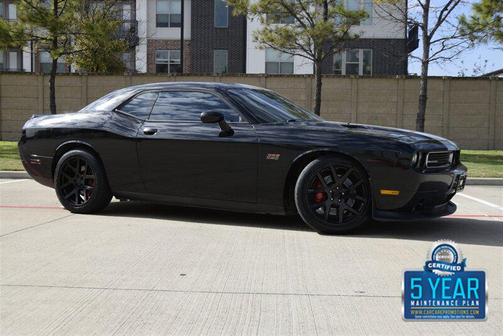 2011 Dodge Challenger SRT8