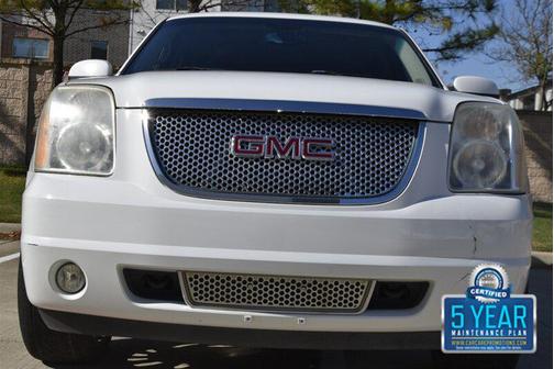 2009 GMC Yukon XL Denali