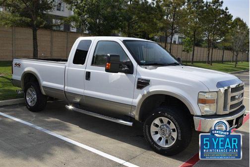 Oxford White Clearcoat/Pueblo Gold Clearcoat Metallic 2008 Ford F-250 Super Duty