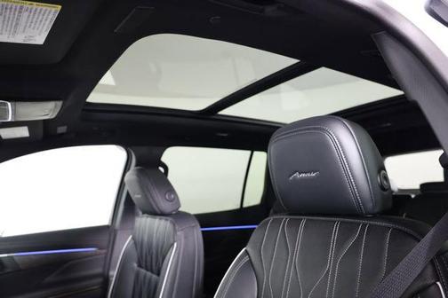 Iridescent White Tricoat 2026 Buick Enclave Avenir FWD