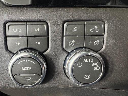 Sterling Metallic 2026 GMC Sierra 1500 SLE