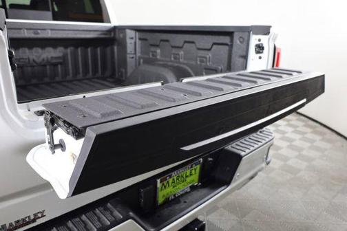 Summit White 2026 GMC Sierra 1500 AT4