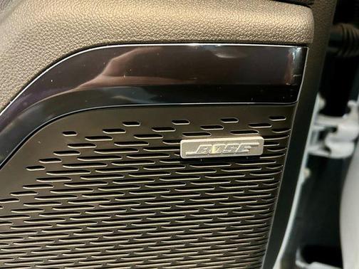 2026 GMC Acadia AT4 AWD