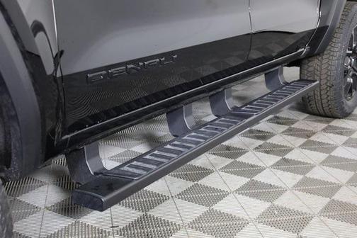 2025 GMC Canyon Denali