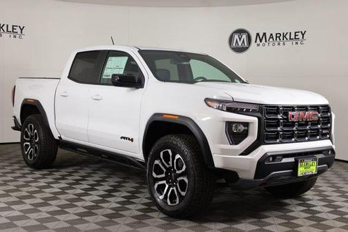 Summit White 2025 GMC Canyon AT4 Truck