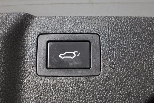 2017 Hyundai SANTA FE Limited Ultimate