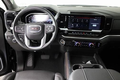 2025 GMC Sierra 2500 SLT