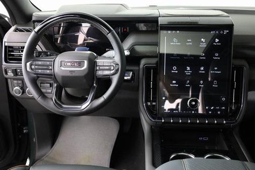 2026 GMC Yukon 4WD AT4