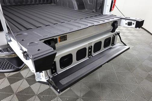 Summit White 2026 GMC Sierra 1500 SLT