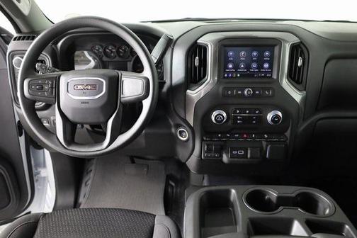 2025 GMC Sierra 2500 Base