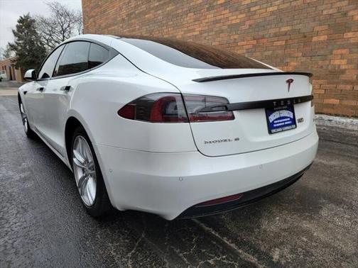 2017 Tesla Model S Performance
