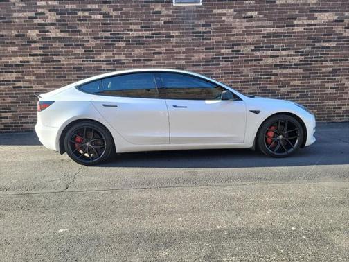 2021 Tesla Model 3 Long Range