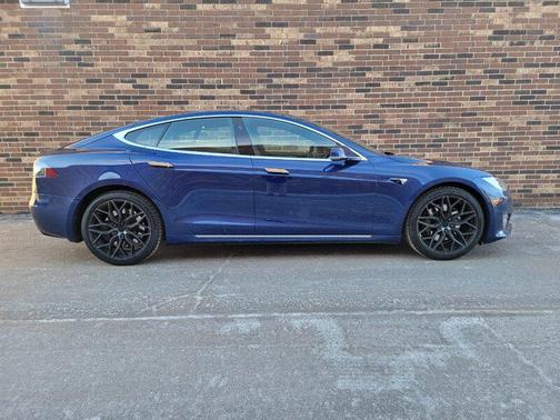 2017 Tesla Model S 75