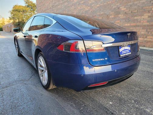 2016 Tesla Model S 90D