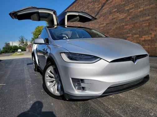 2017 Tesla Model X 75D