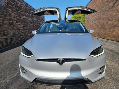 2017 Tesla Model X 75D