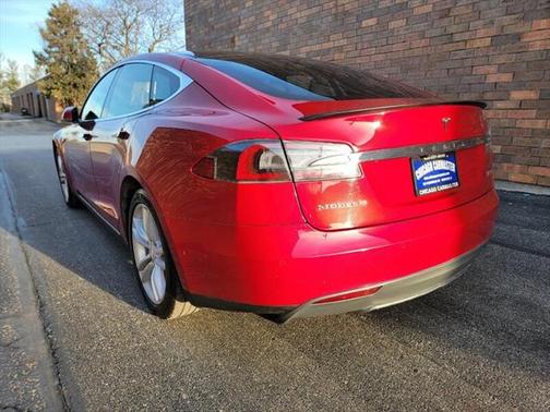 2015 Tesla Model S Performance