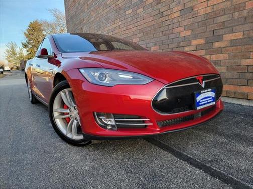 2015 Tesla Model S Performance