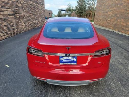 2014 Tesla Model S 85