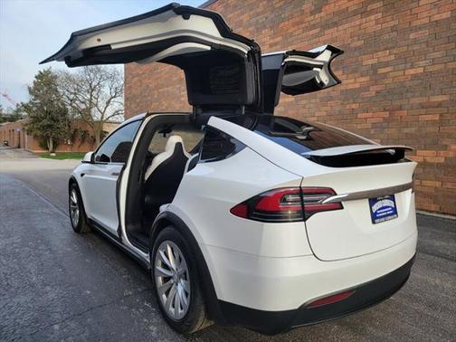 2018 Tesla Model X 75D