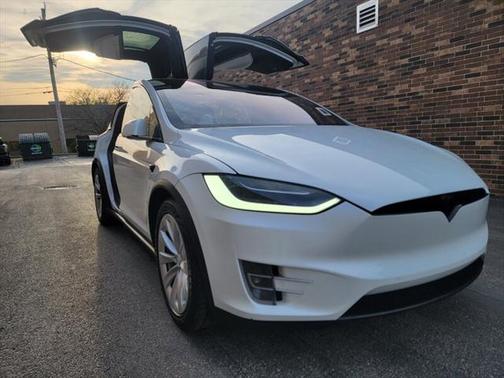 2018 Tesla Model X 75D