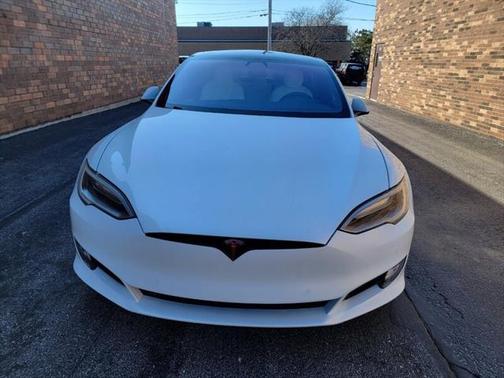 2017 Tesla Model S 75D