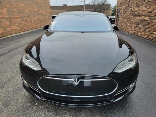 2015 Tesla Model S Performance