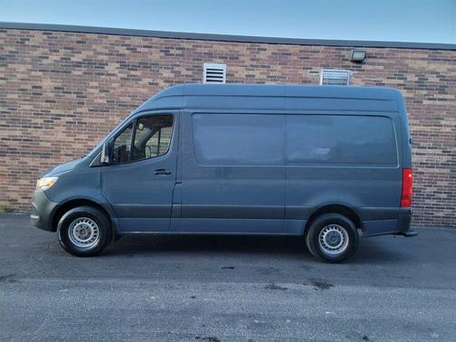 2019 Mercedes-Benz Sprinter 2500 High Roof