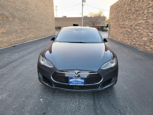 2015 Tesla Model S 70D