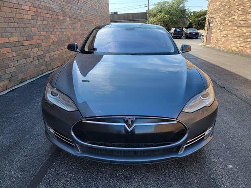2013 Tesla Model S 85