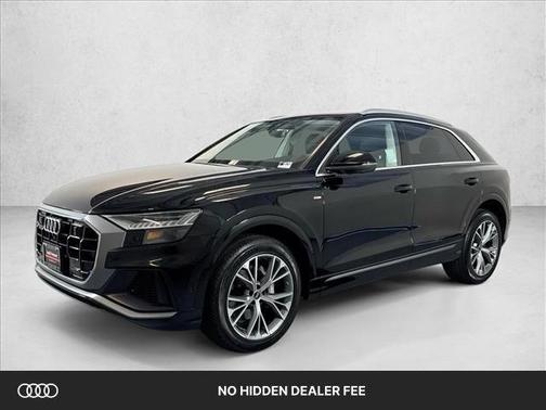 Mythos Black Metallic 2023 Audi Q8 55 Premium Plus