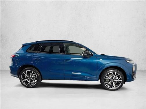 Blue Metallic 2026 Audi Q3 S line