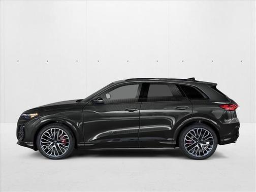 Mythos Black Metallic 2026 Audi SQ5 3.0T Prestige