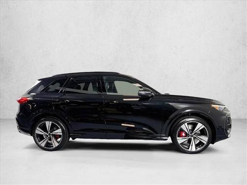 Mythos Black Metallic 2026 Audi SQ5 3.0T Premium Plus