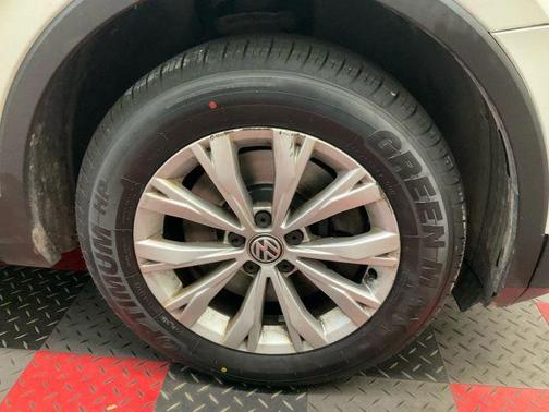 2018 Volkswagen Tiguan 2.0T SE
