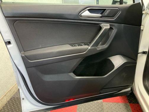 2018 Volkswagen Tiguan 2.0T S