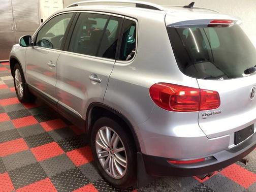 2016 Volkswagen Tiguan SE