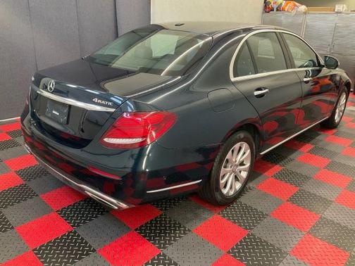2017 Mercedes-Benz E-Class E 300 4MATIC